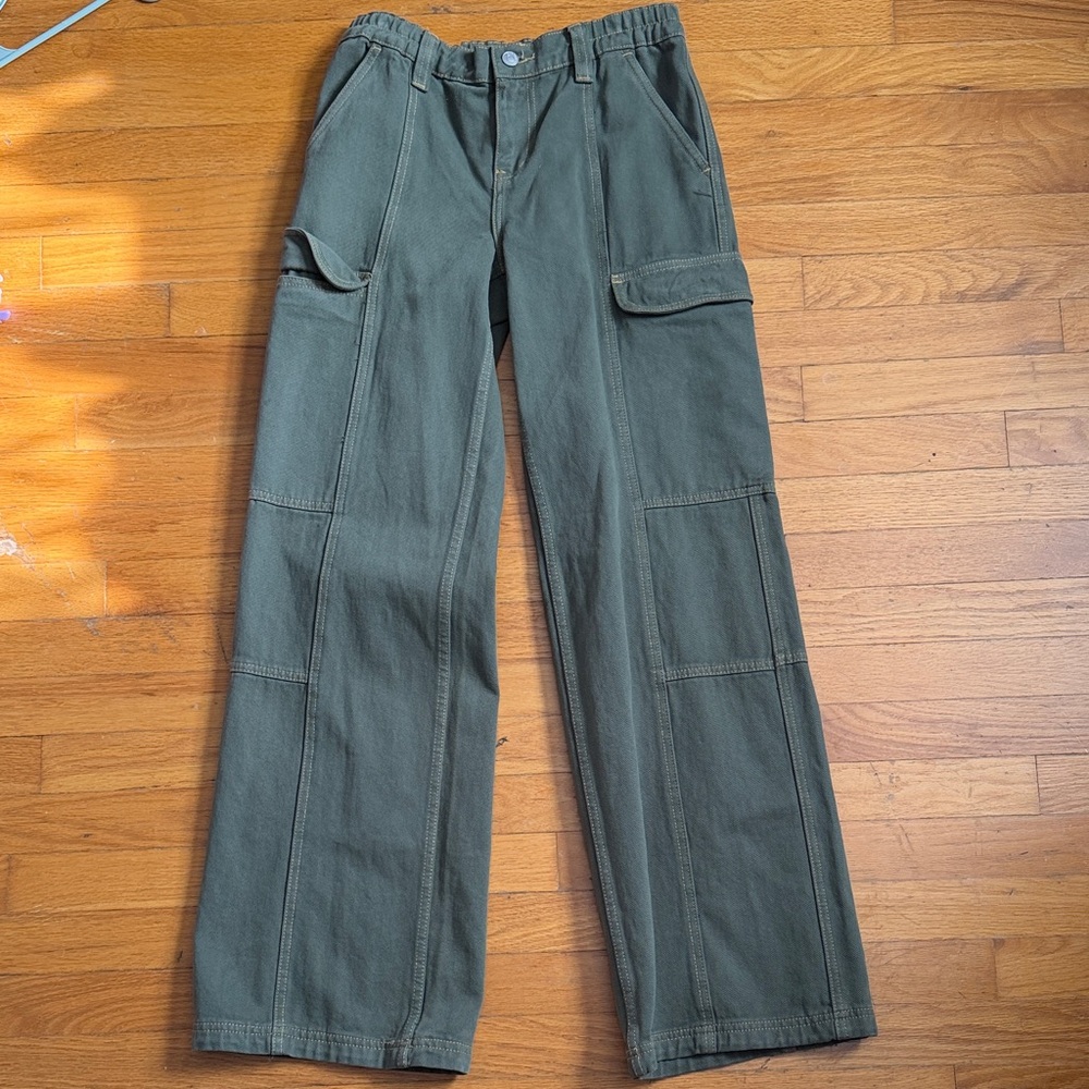 PacSun women’s baggy Green Cargo Pants